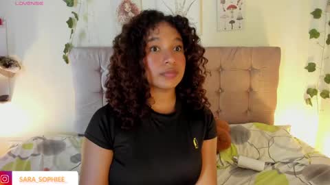 sara sofia online show from February 2025 02:14:01 AM