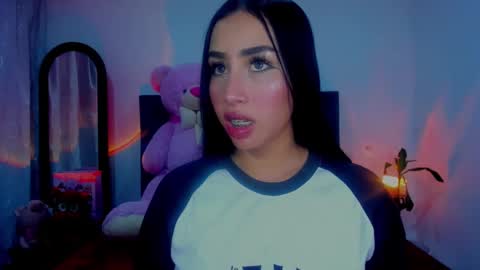 Snapshot of sara_stone03 chatting on February 2025 01:34:01 AM sara_stone03 online show from February 2025 01:34:01 AM