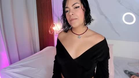 sara_zc online show from September 2025 12:20:01 PM