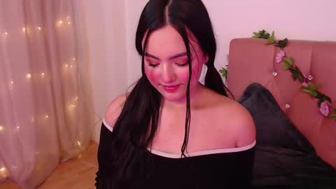          online show from February 2025 09:22:01 PM