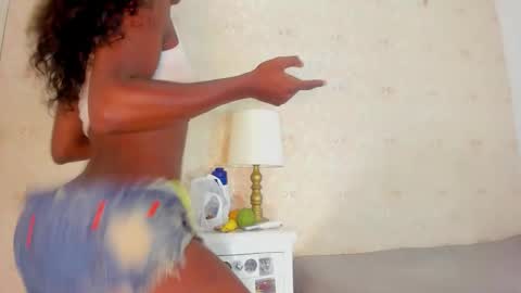 saraacollinss online show from November 2025 08:27:02 PM