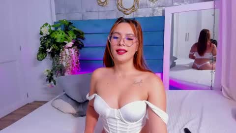 Snapshot of saraalvarezx chatting on July 2026 03:12:02 AM Sara Alvarezx online show from July 2026 03:12:02 AM