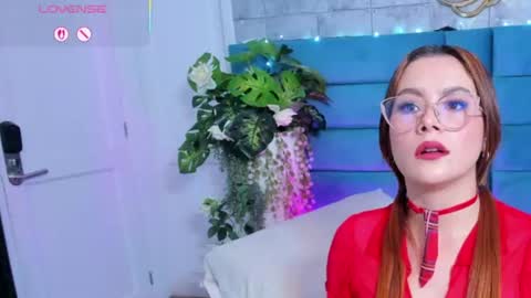 Snapshot of saraalvarezx chatting on July 2026 03:02:01 AM Sara Alvarezx online show from July 2026 03:02:01 AM