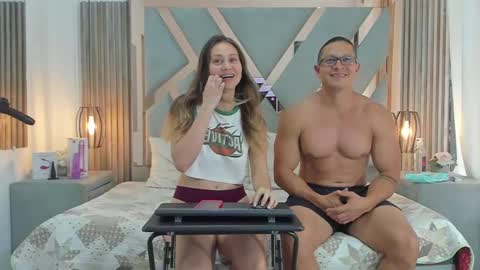 saraANDyoni online show from January 2025 05:21:02 PM