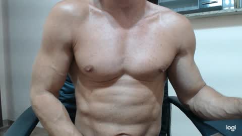 saradorj92 online show from January 2025 05:59:01 AM