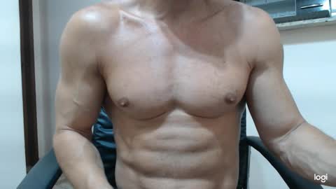 saradorj92 online show from January 2025 06:02:02 AM