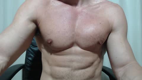 saradorj92 online show from March 2026 12:43:02 AM