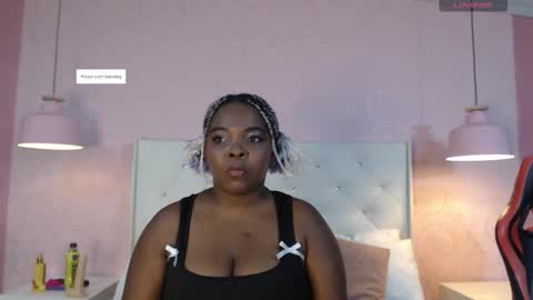 Snapshot of saradunss chatting on September 2025 06:57:01 PM saradunss online show from September 2025 06:57:01 PM