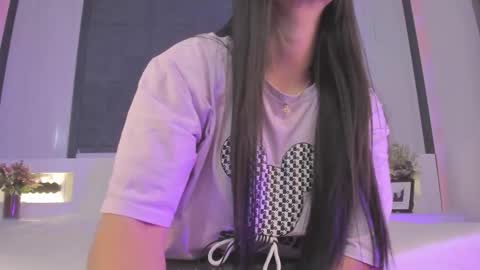  Sara Gomez  online show from March 2026 02:02:02 PM