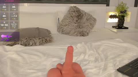  Sara Gomez  online show from March 2026 02:01:01 PM