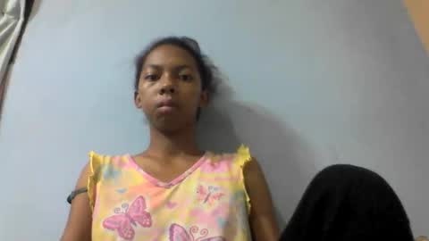 Snapshot of sarah146341 chatting on February 2026 04:44:01 AM sarah146341 online show from February 2026 04:44:01 AM