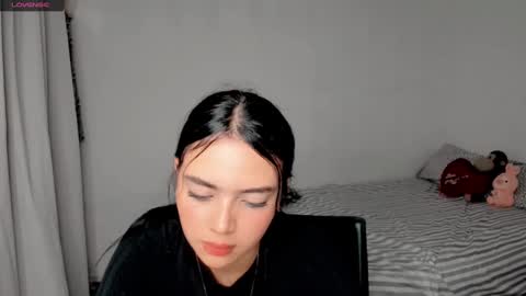 sarah online show from December 2024 04:27:02 PM