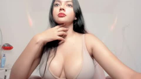 Snapshot of sarah_angelll chatting on June 2026 11:20:01 PM sarah online show from June 2026 11:20:01 PM