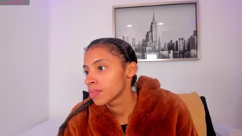 sarah_ashbourne online show from November 2025 01:50:01 PM