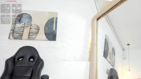 sarah_gothicgirl online show from January 2026 07:48:02 PM