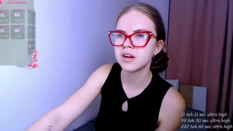 Sarah online show from May 2026 04:26:04 PM