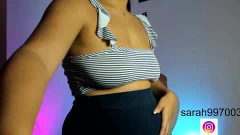 Snapshot of sarah_roussel chatting on May 2026 02:55:02 PM Sarah online show from May 2026 02:55:02 PM