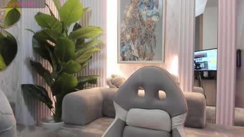 Sarah online show from March 2026 02:17:02 AM