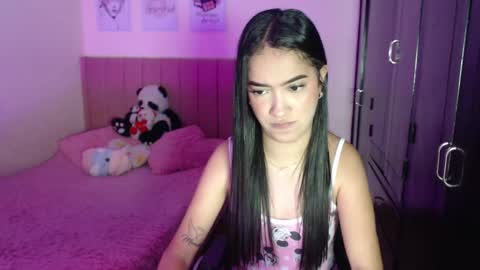 Sarah online show from February 2025 05:37:01 PM