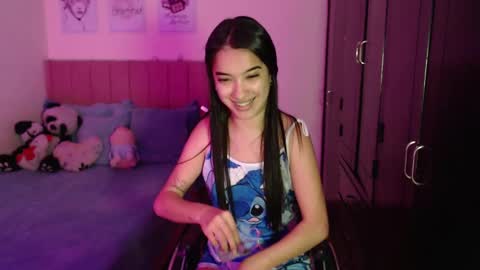 Sarah online show from March 2025 06:44:02 PM