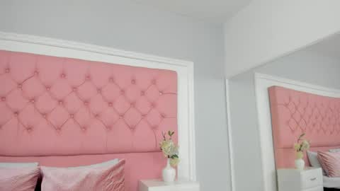 Snapshot of sarahdollss chatting on June 2026 01:36:01 PM Sarah the Doll online show from June 2026 01:36:01 PM