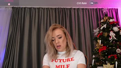 Sarahjadore online show from December 2024 07:42:02 PM