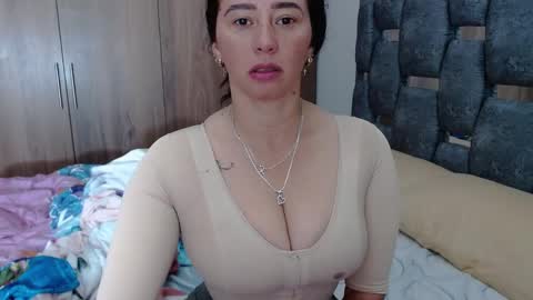 Lia online show from January 2025 02:48:01 PM