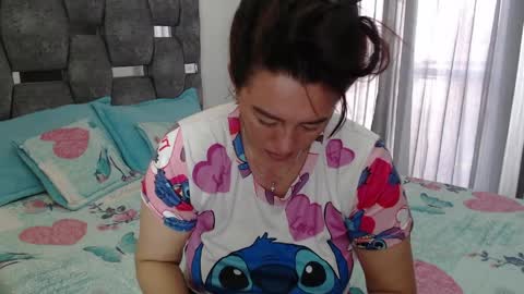 Lia online show from March 2026 01:00:01 PM