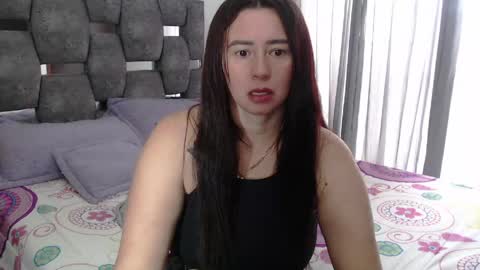 Lia online show from May 2026 04:02:02 PM