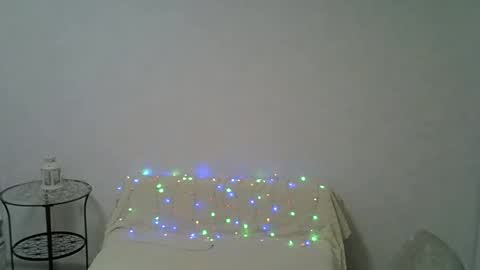 sarahphelps online show from December 2025 05:42:01 PM