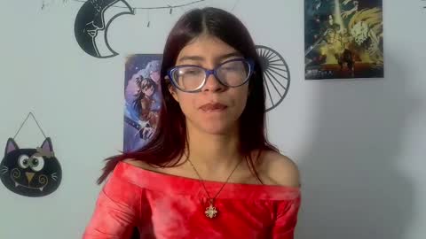 Sarah  online show from March 2025 07:02:01 PM