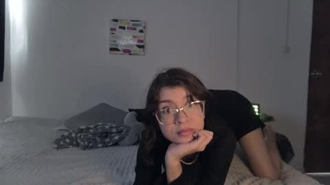 Sarah  online show from October 2025 06:56:01 PM