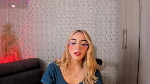 Sara jones   online show from March 2026 09:42:01 PM