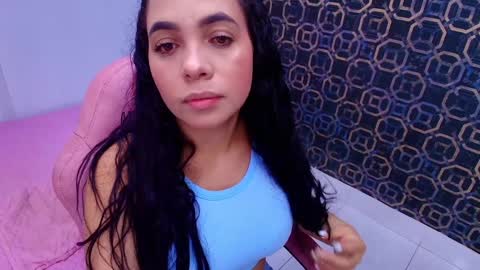 Sara  online show from February 2025 11:56:01 AM