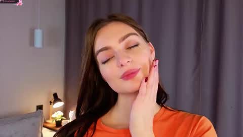 Rosie online show from November 2025 06:16:02 AM