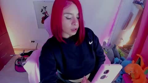 sara  online show from April 2026 11:27:01 PM