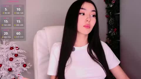 Mia online show from December 2024 09:17:02 AM