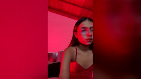 Snapshot of sarasaenz999 chatting on March 2026 06:30:01 AM sarasaenz999 online show from March 2026 06:30:01 AM