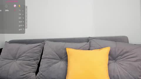 Sara online show from November 2025 09:26:02 PM