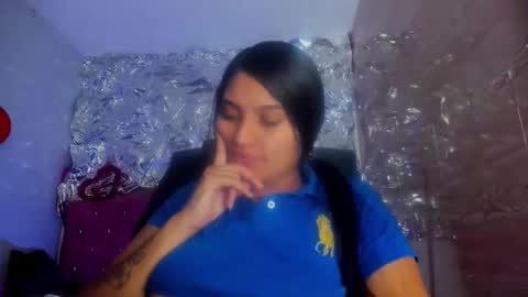 sarastonesx online show from March 2026 12:01:02 AM