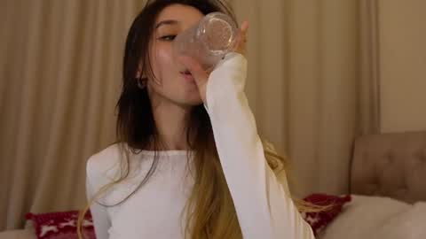 Shara online show from January 2025 07:53:02 PM