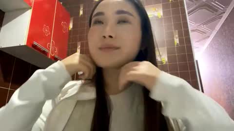 Niki online show from March 2026 03:51:02 PM