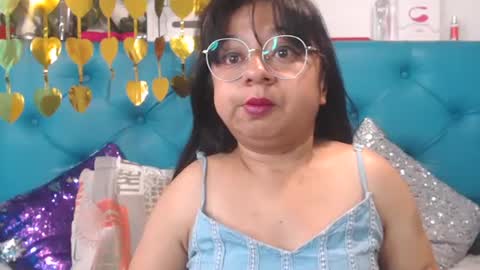 Sara Wills online show from February 2025 07:05:02 PM