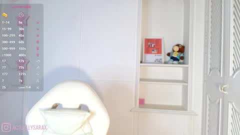 Snapshot of saraxp chatting on May 2026 06:01:02 PM Sara Sofa online show from May 2026 06:01:02 PM