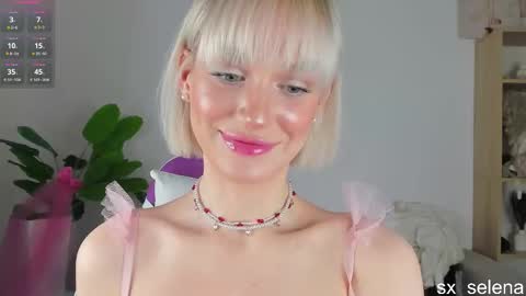 Your Selena 3 online show from March 2026 03:12:01 AM