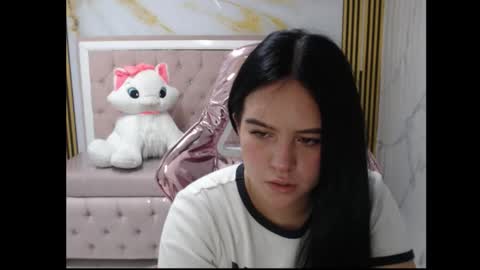 Sara  online show from February 2026 08:14:02 PM