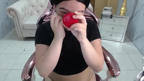 Sara  online show from February 2026 08:30:01 PM