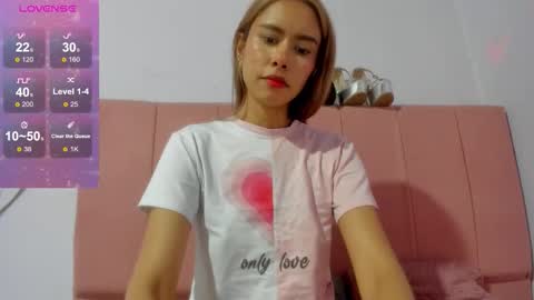 sarita_jones23 online show from November 2025 04:13:02 AM