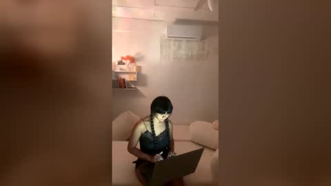 Snapshot of sarmidai chatting on March 2026 04:06:02 AM sarmidai online show from March 2026 04:06:02 AM