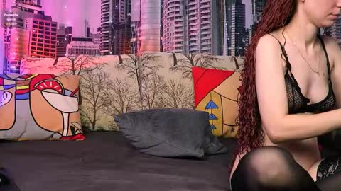 Svitlana online show from November 2025 02:10:01 AM